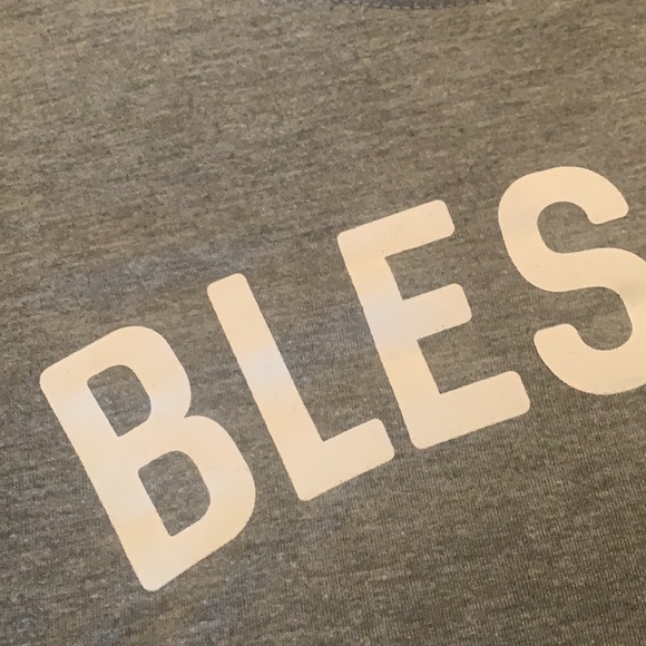 😇 “Blessed” Short Sleeved T-shirt Size M 😇 - Picture 7 of 16